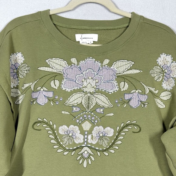 Anthropologie Top Womens Medium Floral Embroidered Sweatshirt Boxy Cropped Boho - Picture 2 of 12